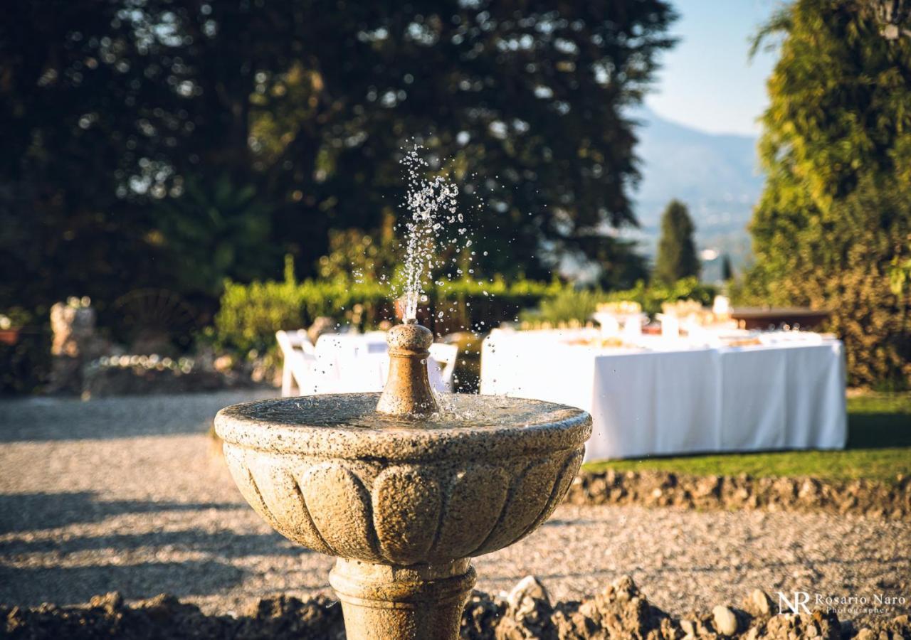 Villa Ghiringhelli Azzate Buitenkant foto