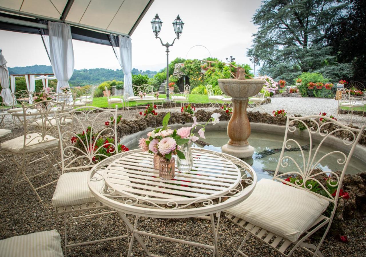 Villa Ghiringhelli Azzate Buitenkant foto