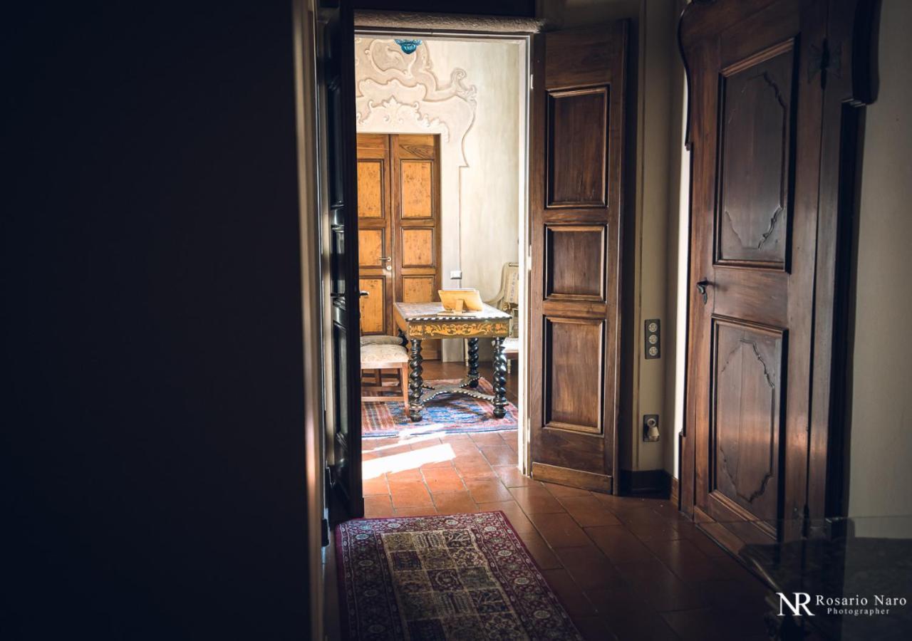 Villa Ghiringhelli Azzate Buitenkant foto