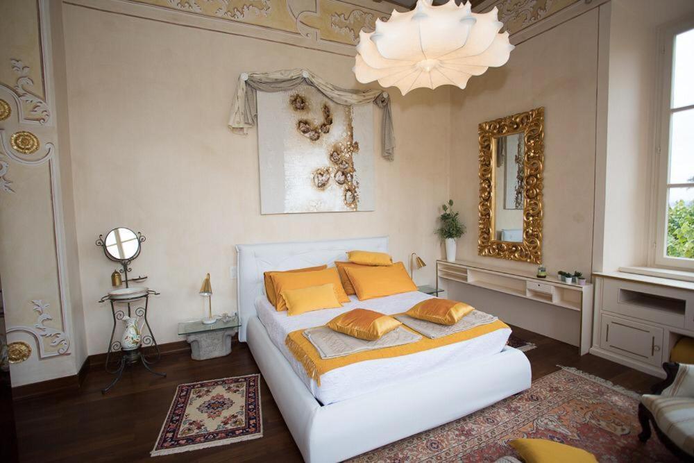 Villa Ghiringhelli Azzate Buitenkant foto
